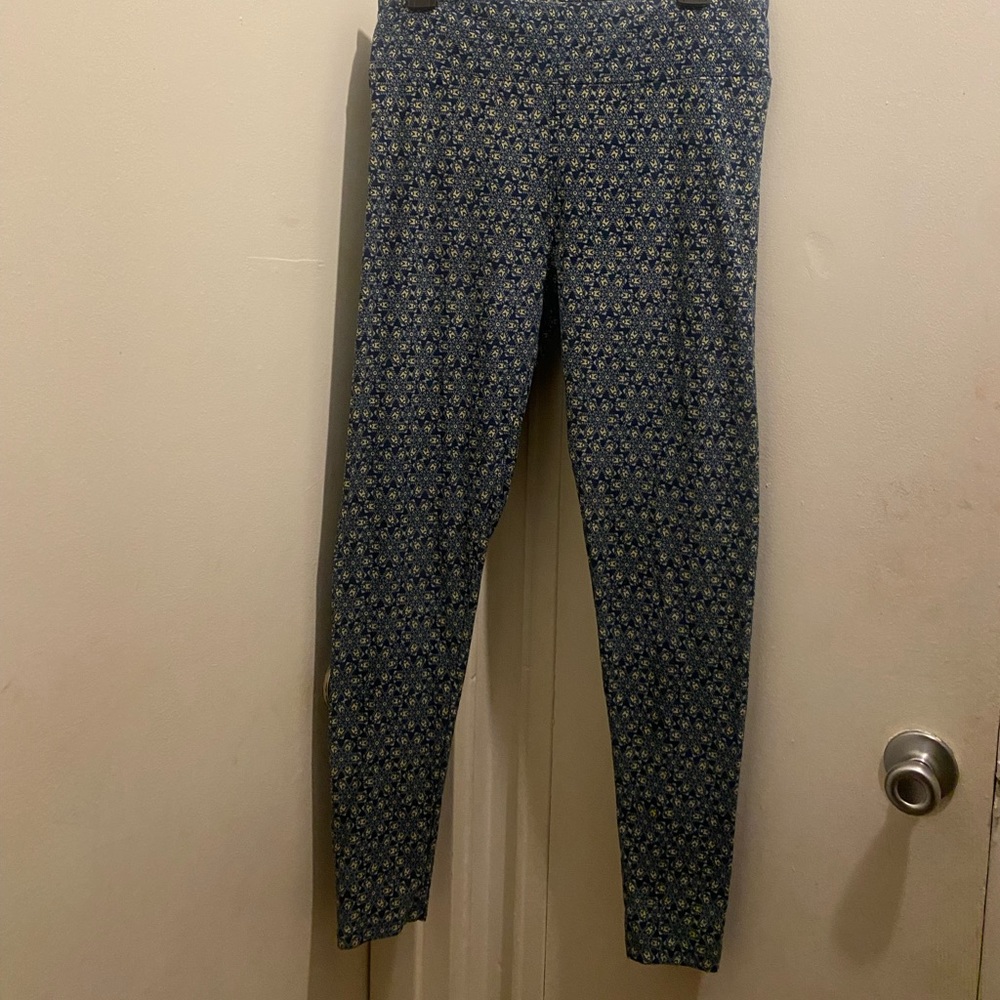 Blue and yellow colorful leggings